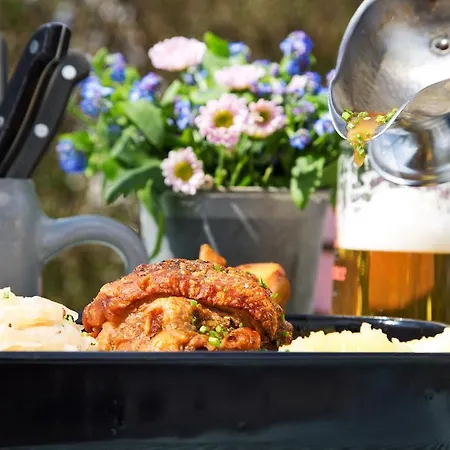 Kur- Und Feriencamping Max 1 Konukevi