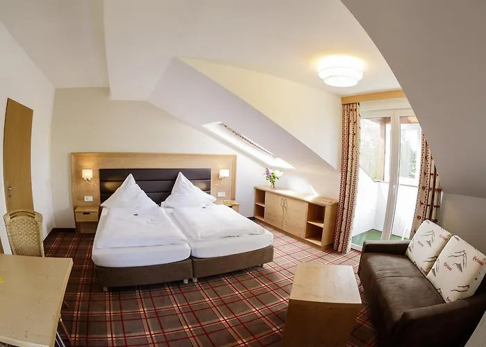 Kur- Und Feriencamping Max 1 Penzion 4*